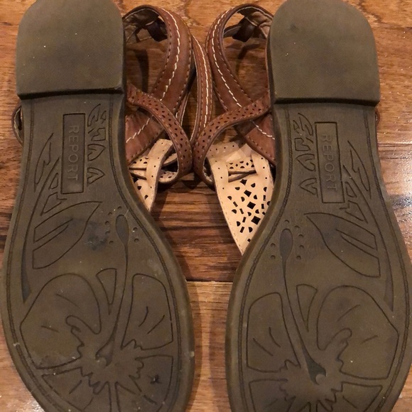 Sandals - Picture 2 of 3